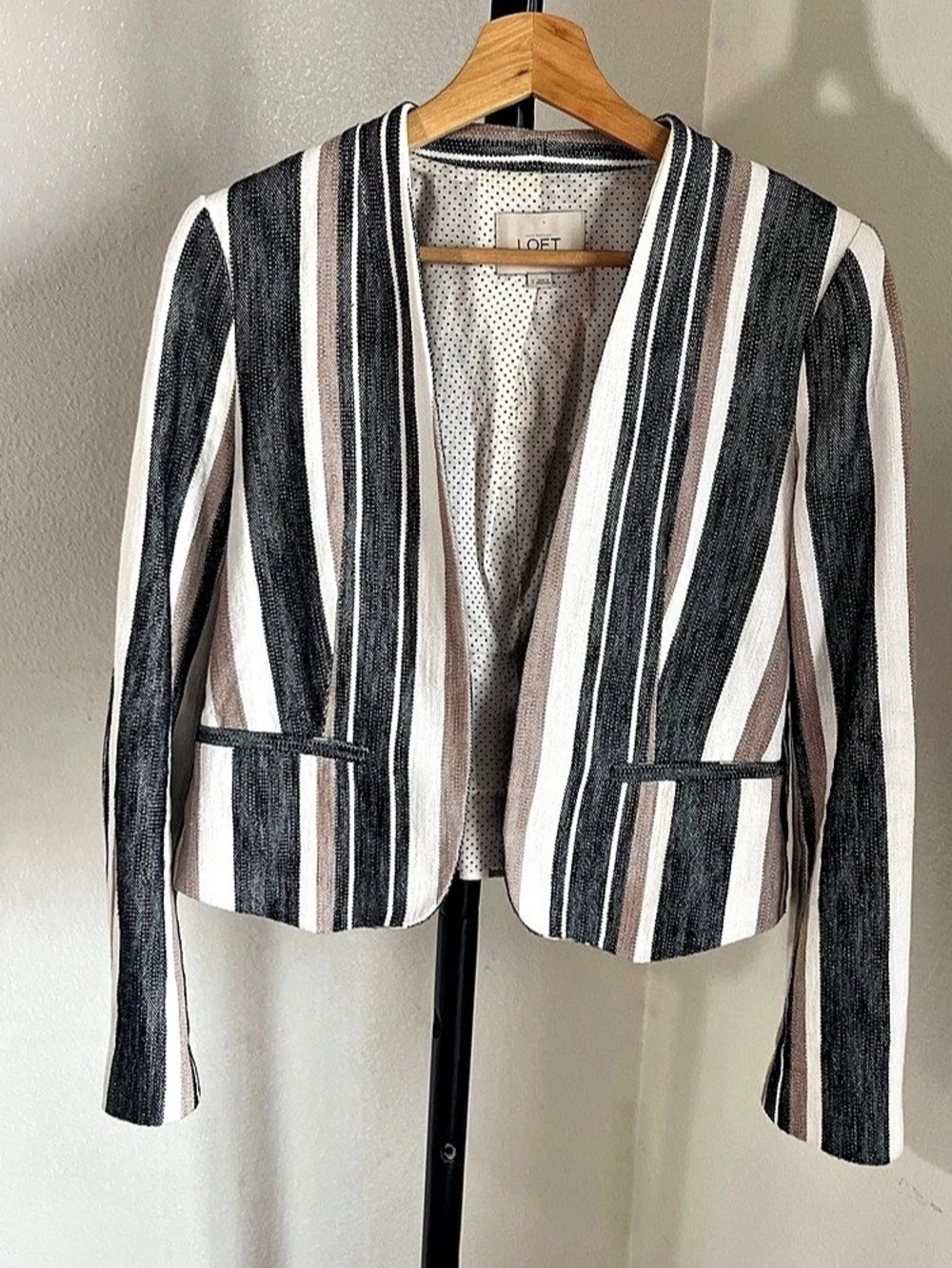 LOFT Striped Cotton Blazer in Black & White Size 2 Like New